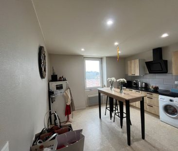Location Appartement 3 pièces 40m² ST DONAT SUR L HERBASSE 26260 - Photo 2