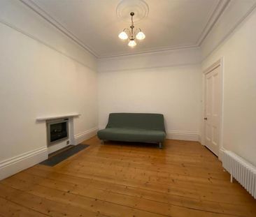 4 bedroom semi-detached house to rent - Photo 3