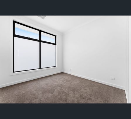 1 & 3/4 Grove St, Modbury, SA 5092 - Photo 1