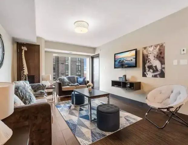 Rooms for Rent - Waterloo | 333 King Street North, Waterloo - Photo 1