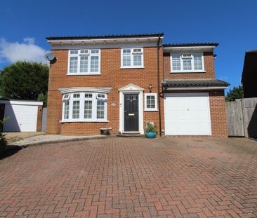 Rolfe Drive, Burgess Hill, RH15 - Photo 1