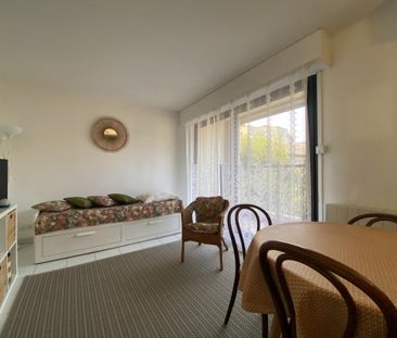 Location Appartement 1 pièce 27m² AVIGNON 84000 - Photo 2