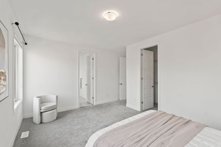 For Lease - 43 William Nador Street, Kitchener, Ontario - Photo 2