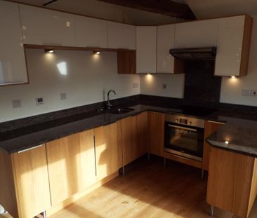 1 bedroom flat to rent - Photo 3