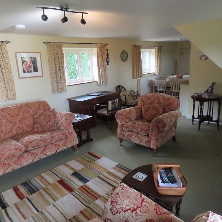 2 bedroom detached house to rent - Photo 1