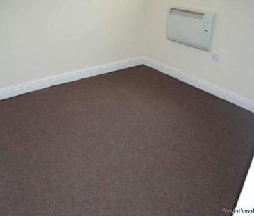 2 bedroom property to rent in Ashton Under Lyne - Photo 6