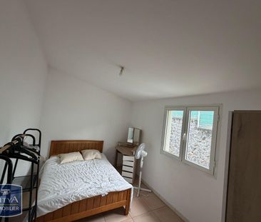 Location Maison 4 pièces 76m² ST PIERRE 97410 - Photo 2