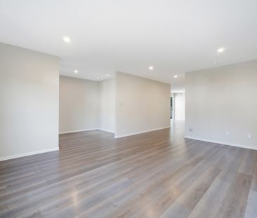 Modern Living - Secure & Sunny - Photo 6