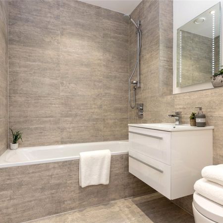 Parkview House, Wokingham Parkview House, Wokingham - Photo 3