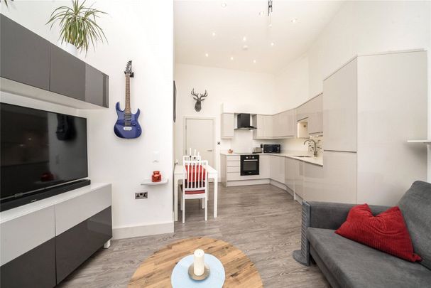 Barlow Street, Kennington, SE17, London - Photo 1