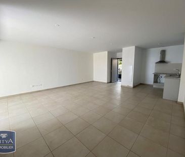 Location Appartement 3 pièces 85m² ST DENIS 97400 - Photo 1