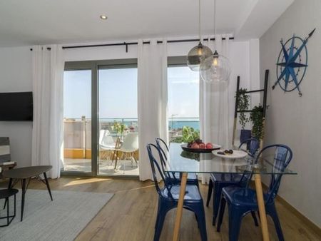 1 room luxury Apartment for rent in Sitges, Spain - Photo 2