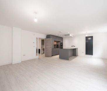 3 bedroom terraced house to rent - Photo 5