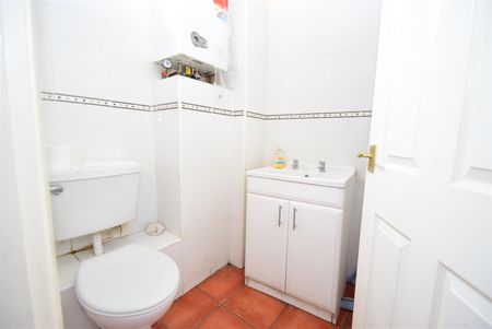 High Street, Gateshead - Photo 4