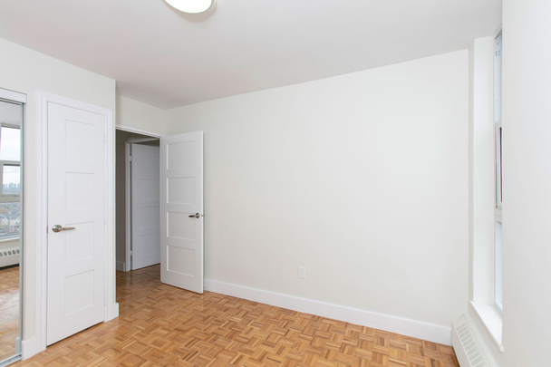 For Lease - 666 Spadina Avenue Unit# 2010, Toronto, Ontario - Photo 1