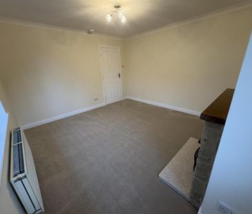 2 bedroom bungalow to rent - Photo 3