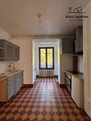 Location Appartement 4 pièces 84m² THONON LES BAINS 74200 - Photo 5