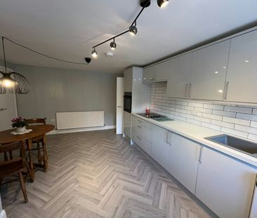 Cottage to rent on - Photo 5