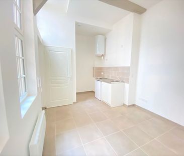 Location Appartement 1 pièce 14m² - Photo 4