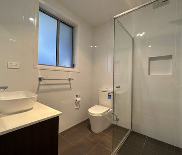 Spacious and Beautifully Designed Family Home - Photo 5