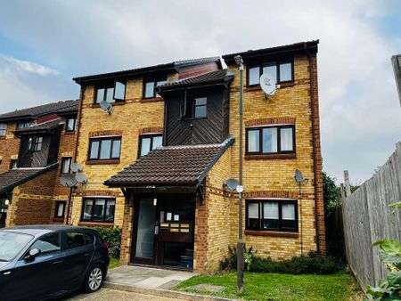 1 bedroom flat to rent - Photo 5