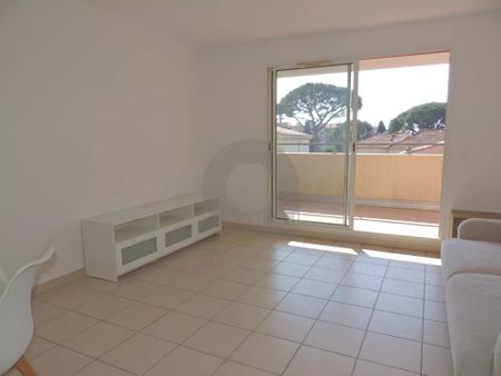 Location Appartement 2 pièces 39m² ROQUEBRUNE CAP MARTIN 06190 - Photo 2