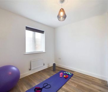 3 bedroom end of terrace house to rent - Photo 6