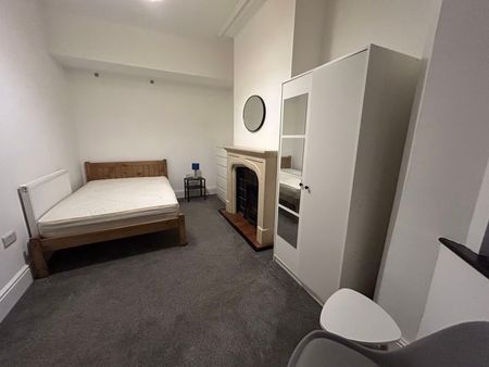 Derbyshire Lane Hucknall, Nottingham - Photo 4