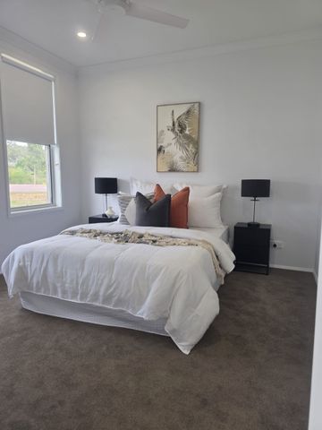 Modern 3-Bedroom Family Home!!! - Photo 3