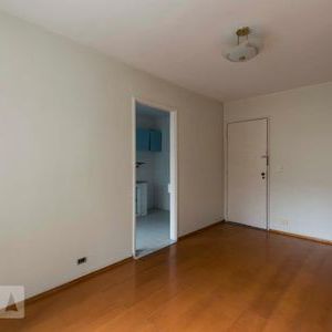 Apartamento para alugar com 61m², 1 quarto e sem vaga - Foto 1