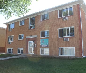 Rae 3900 | 3900 Rae Street, Regina - Photo 1