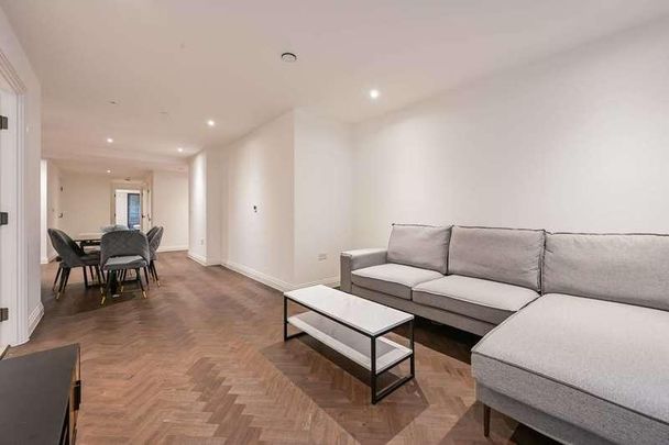 Halcyon House, Docklands, E16 - Photo 1