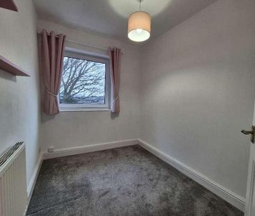 Loughton Grove, Halesowen, West Midlands, B63 - Photo 3