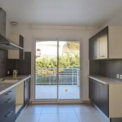 Location Appartement 3 pièces 77 m2 à Ajaccio - Photo 1