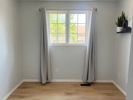 For Lease - 5950 Glen Erin Drive Unit# 46, Mississauga, Ontario - Photo 5