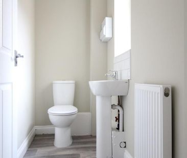 2 bedroom townhouse to rent - Photo 5