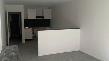 2 Pièces à louer sur Metz Centre - Photo 2