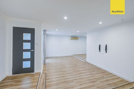 RENOVATED 3 BED HOME + TWO EXTRA BATHROOMS + DOUBLE BAY SHED! - Photo 4