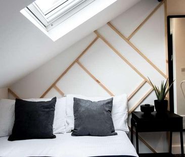 Double Room Available | Bills Inc. | #beoriginal, NG9 - Photo 1