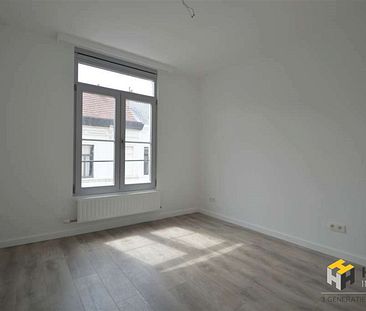 Volledig vernieuwd appartement van 55 m² met 2 slaapkamers en 2 balkons in het centrum van Antwerpen! - Foto 1