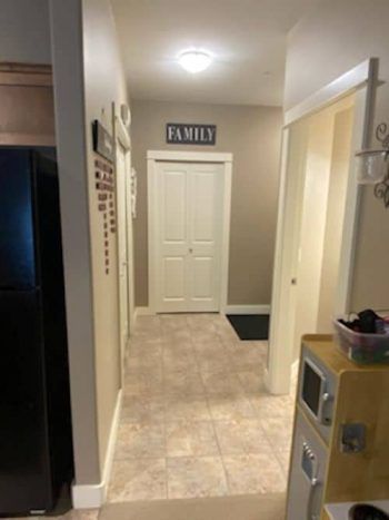 Lake Country: Sitara on the Pond- Spacious corner unit 2 bd, 2 bath condo - Photo 3