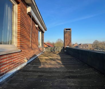 Appartement met 2 slaapkamers en groot terras - Foto 2