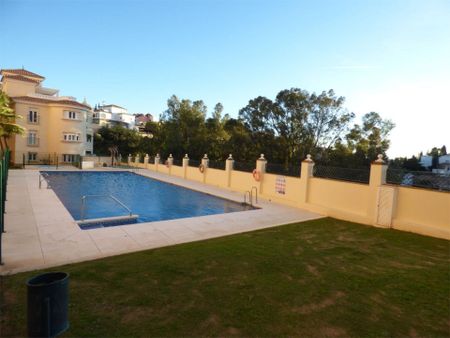 Piso de alquiler en Calle Coleo, 11, Torreblanca del Sol - Photo 4