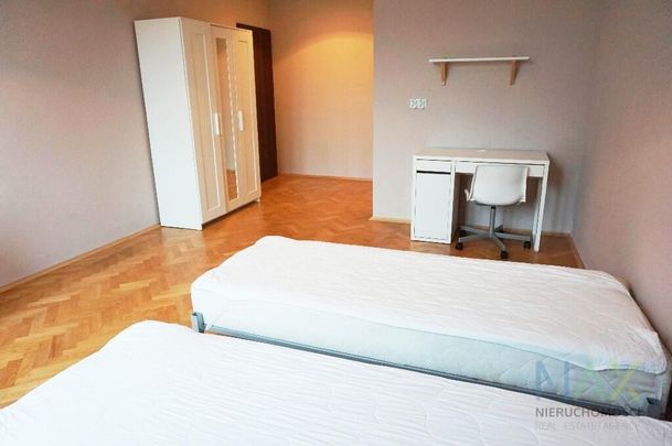 przestronny pokój z własną łazienką i wspólną kuchnią - Photo 1