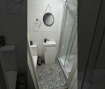 Studio Flat, High St North, E12 - Photo 5