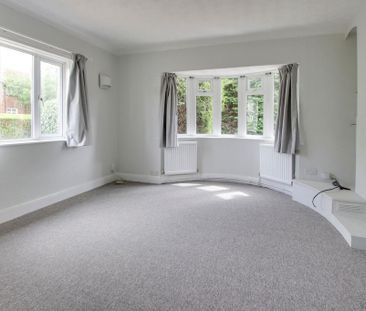 2 bedroom property to rent - Photo 4