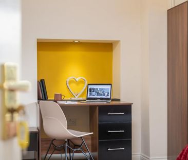 1 bedroom house of multiple occupation to rent - Photo 4