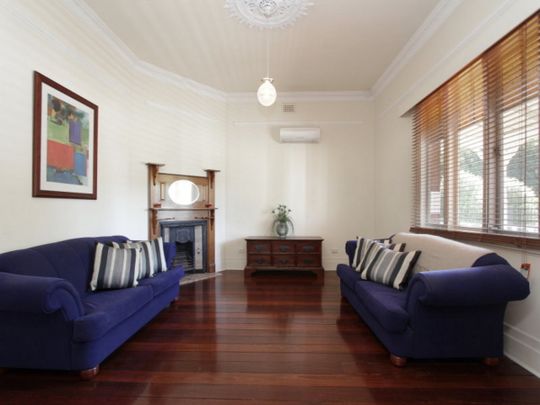 Great Location! 2*1 Sweet Home (Unfurnished) - Photo 1