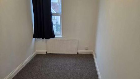 Norwood Road, Southall, UB2 - Photo 3