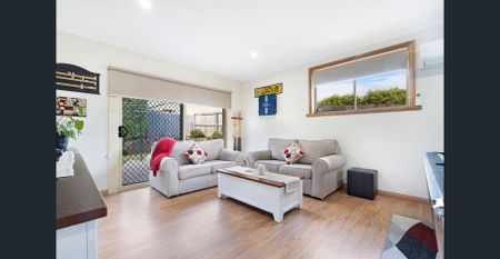 Make Yourself at Home on Melrose - Photo 5